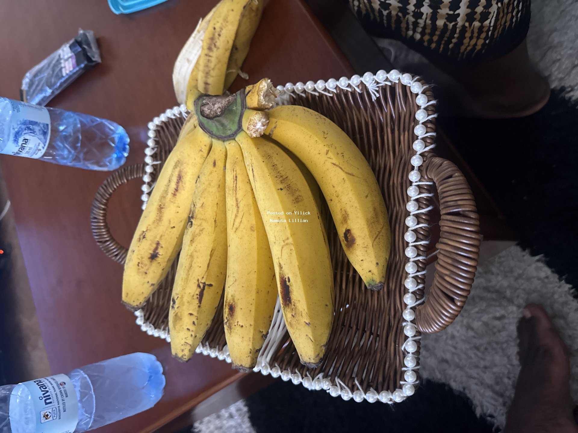 Fresh Organic Bananas - Perfect for Snacking for sale in Kampala - Yilick