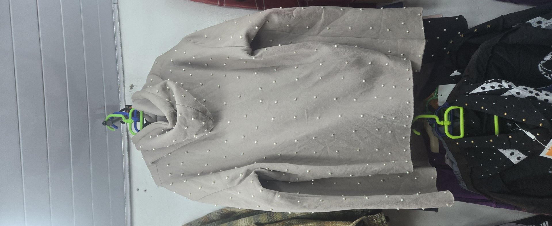 Croped Jumpers for sale in Kampala - Yilick