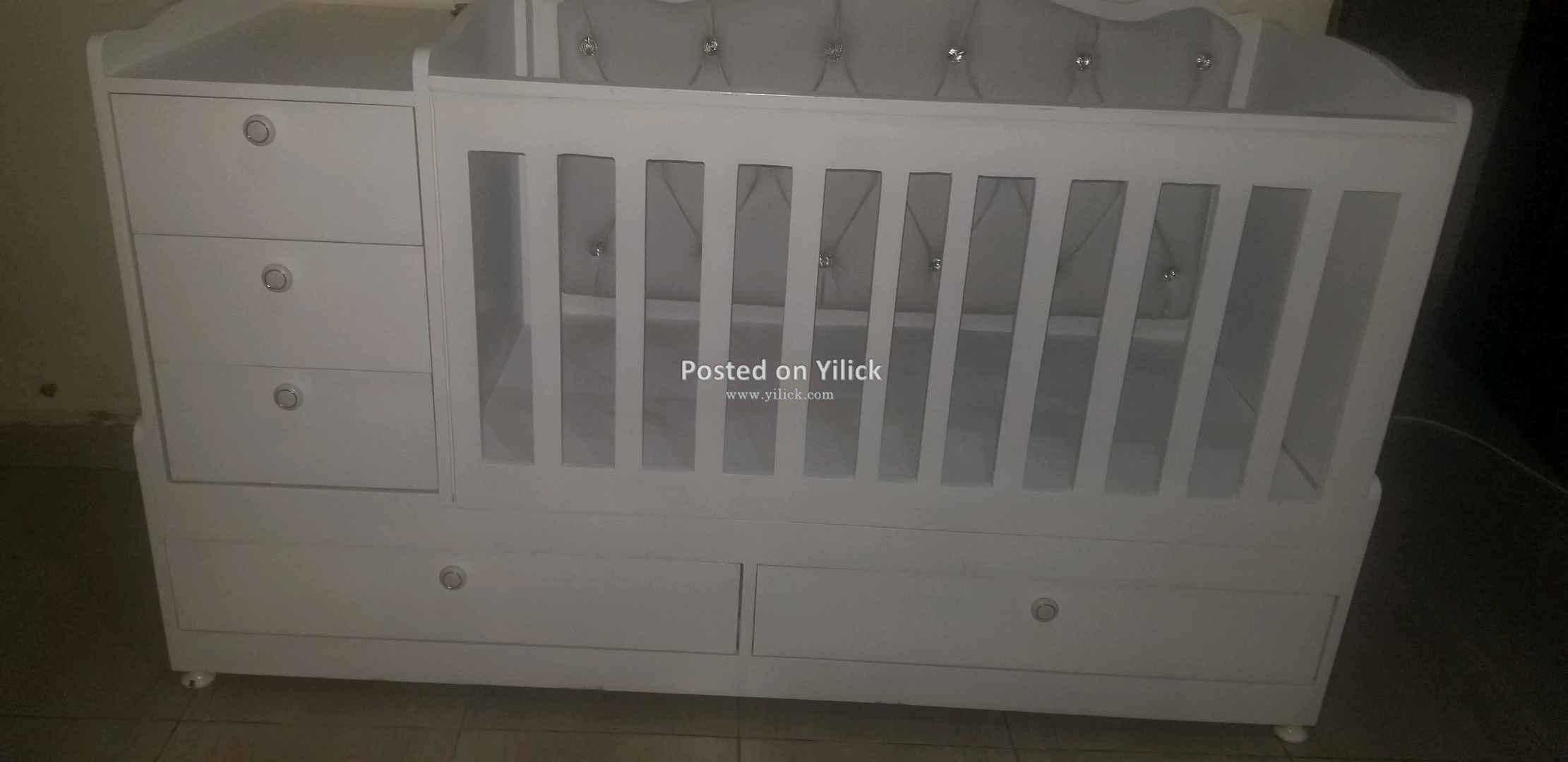 kids bed/ baby cot for sale in Kampala - Yilick