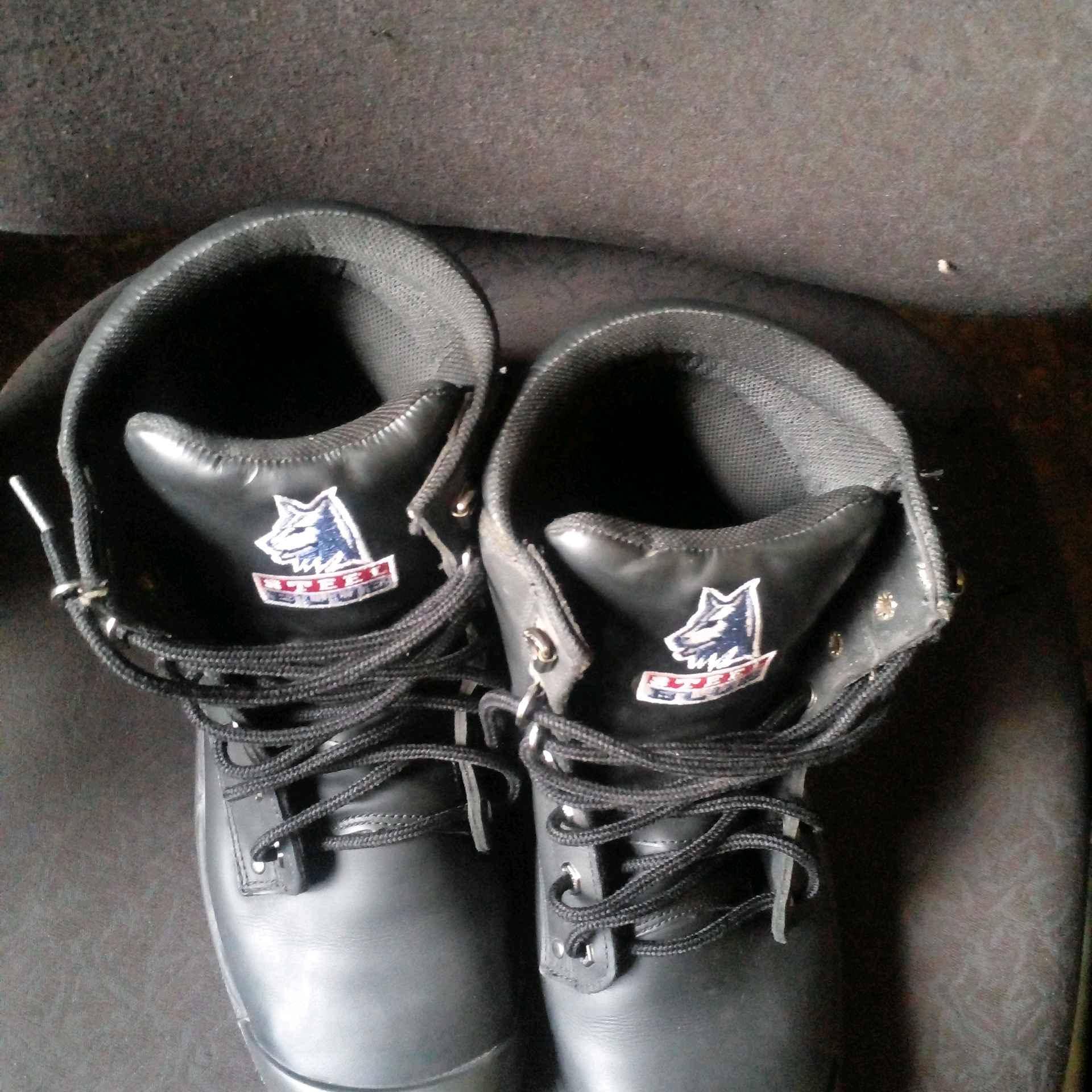 safety boots for men for sale in Kampala - Yilick