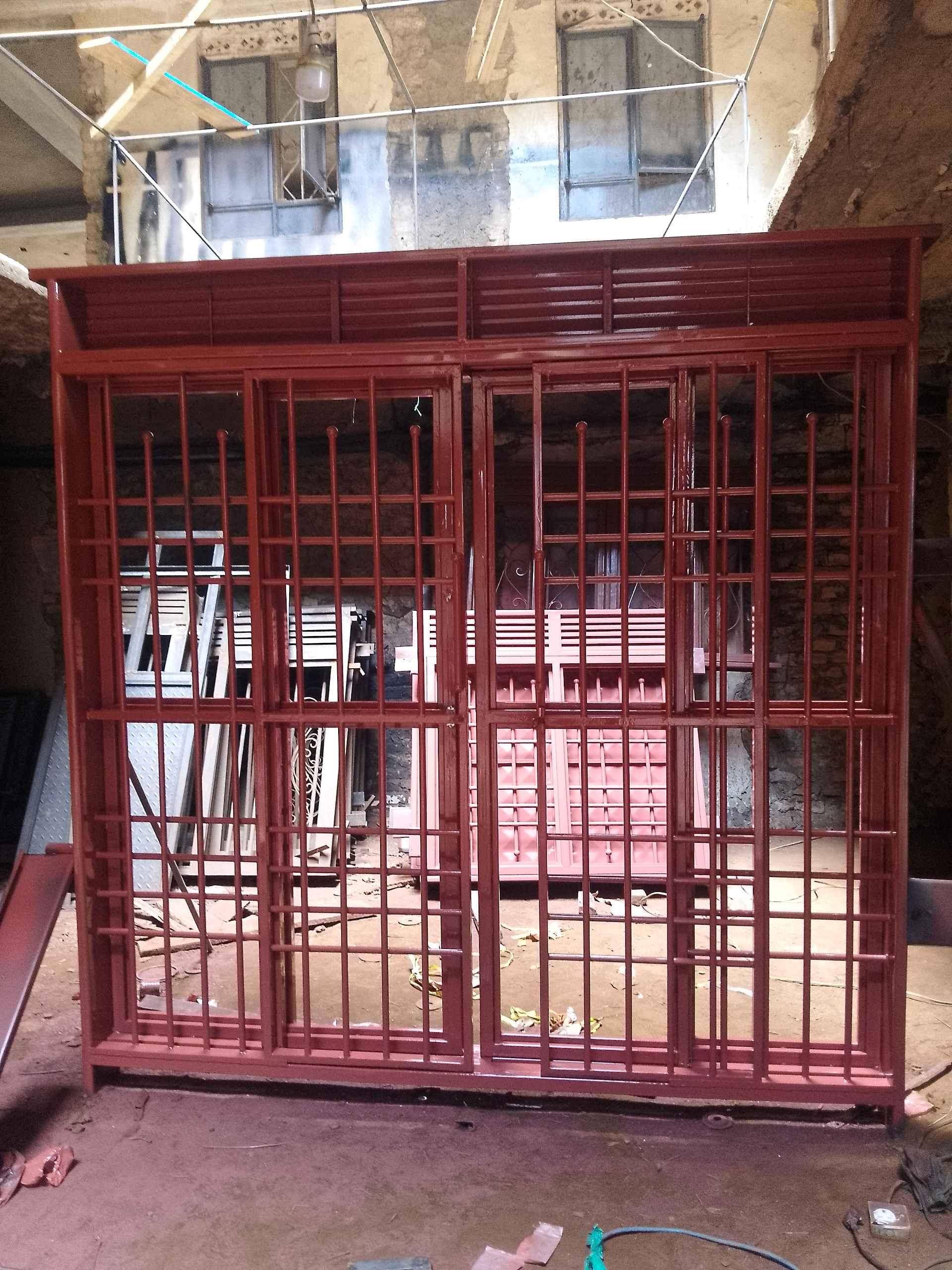 Sliding door and single door for sale in Kabale - Yilick