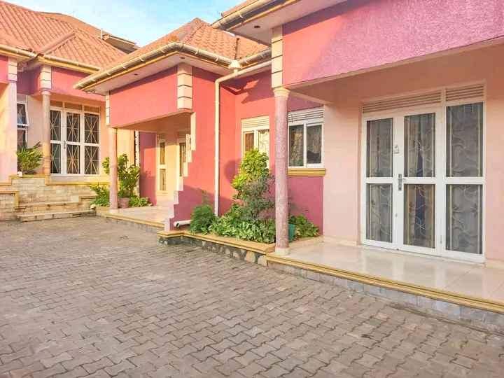 single room for rent in bukooto for sale in Kampala - Yilick