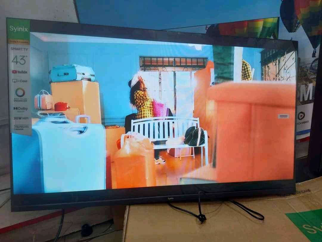 syinix 43inches smart tv for sale in Kampala - Yilick