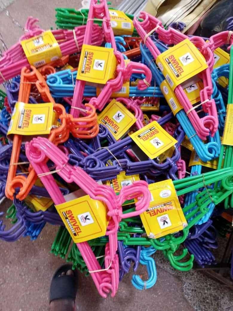Rotating Plastic Cloth Hangers - 12 Pcs for sale in Kampala - Yilick