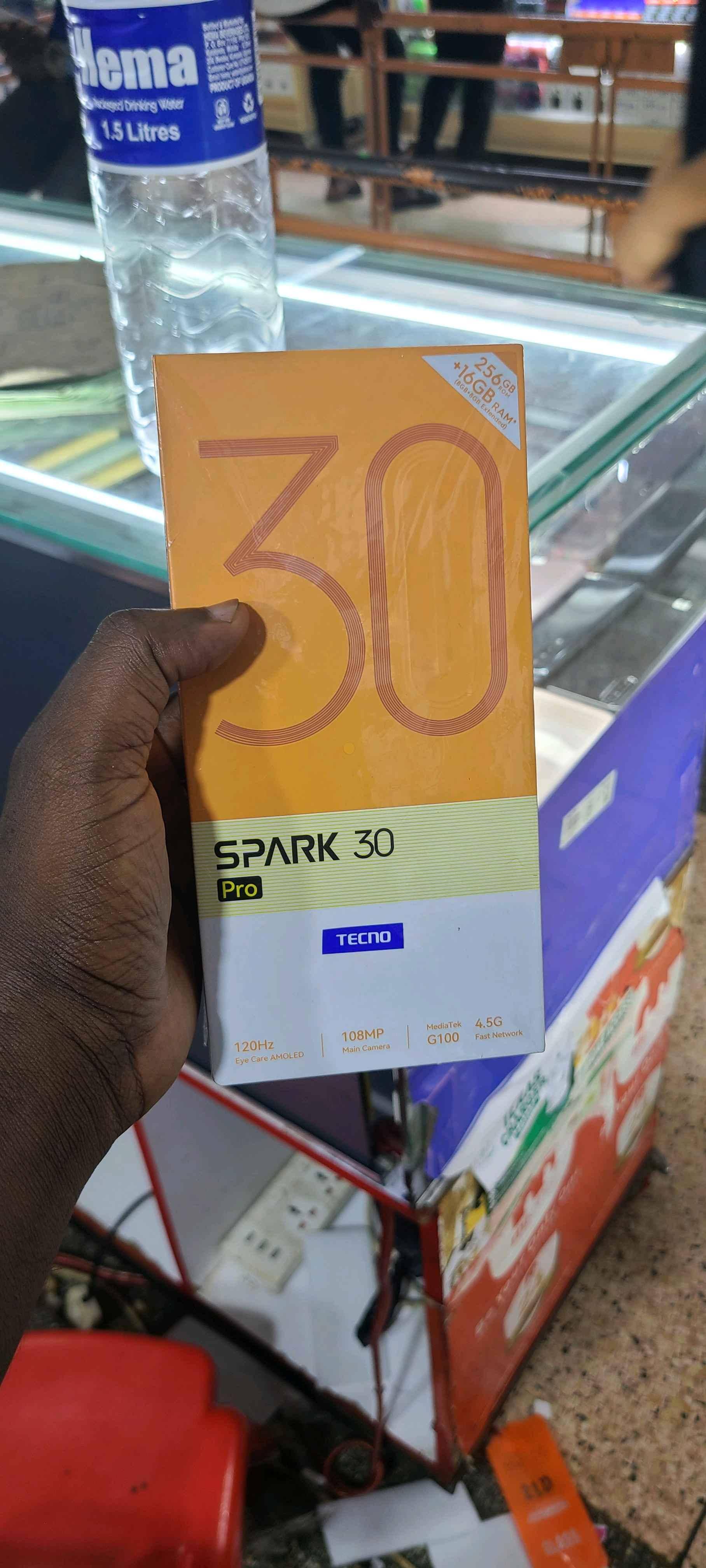 discount for all tecno phones for sale in Kampala - Yilick