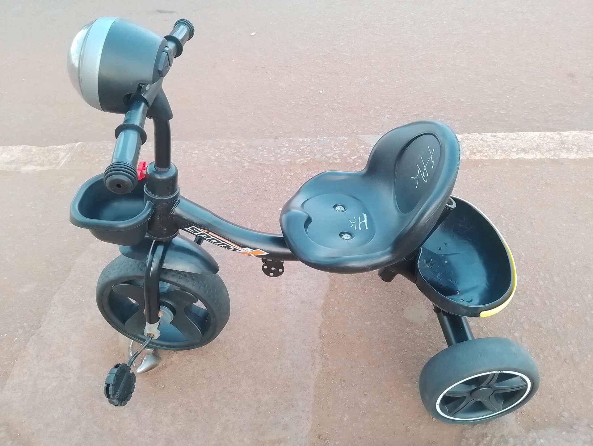 London tricycle for sale in Kampala - Yilick