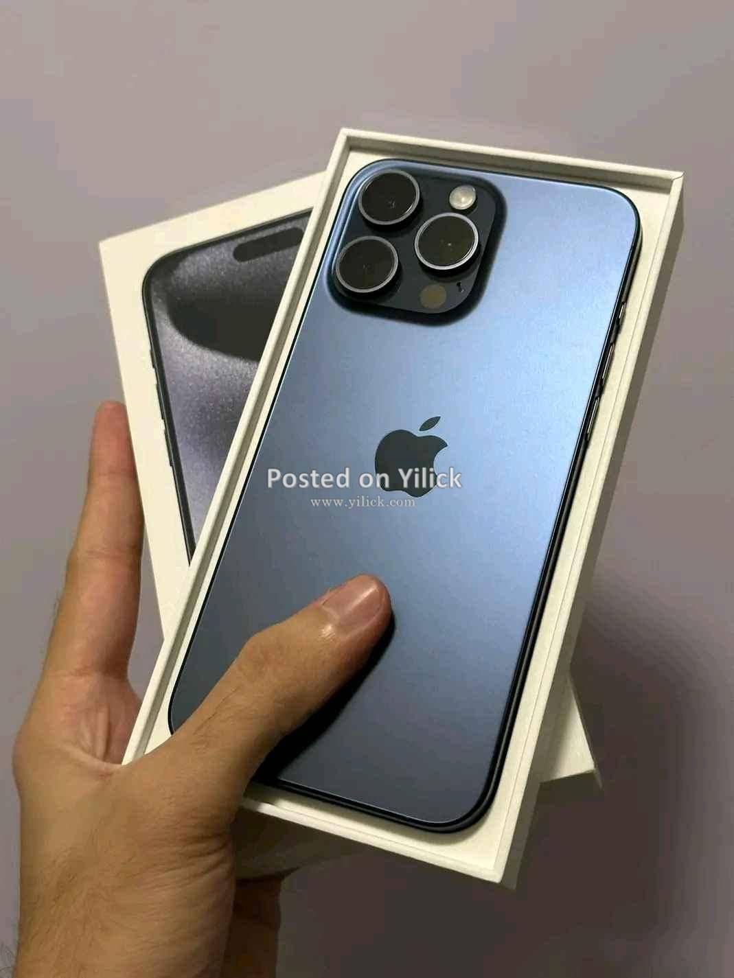  i phone 14 pro max  for sale in Agago - Yilick