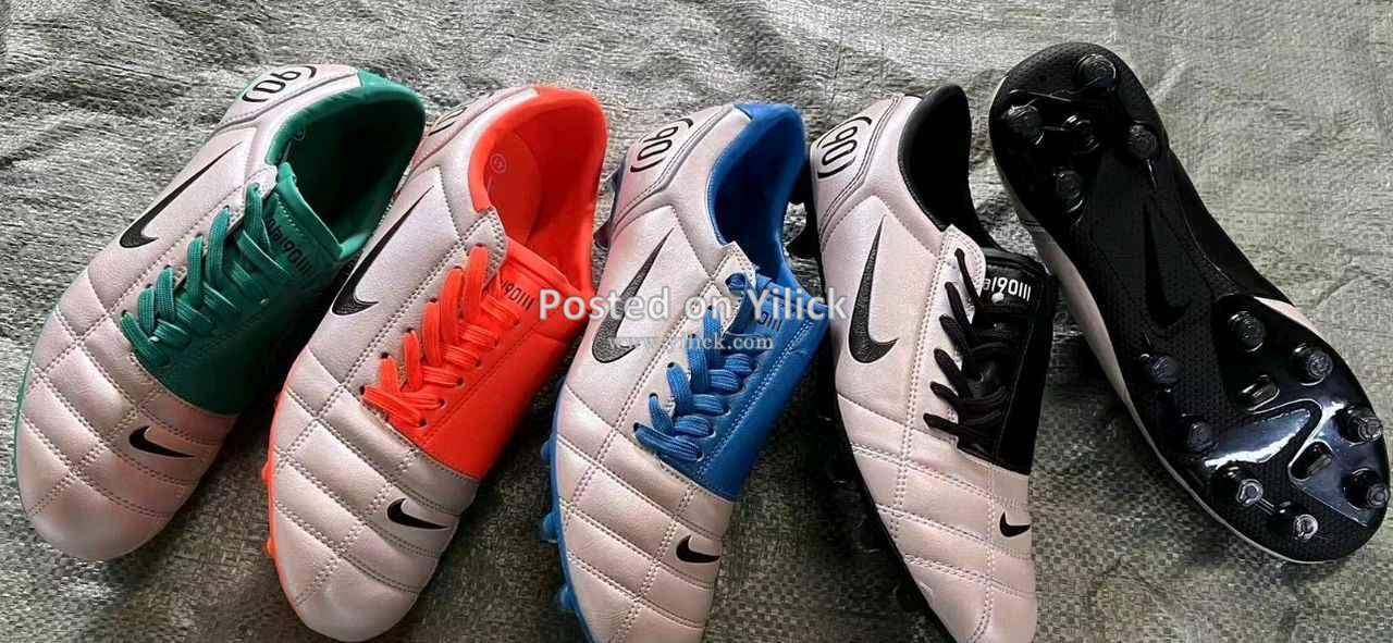 sports shoes for football and others. for sale in Kampala - Yilick