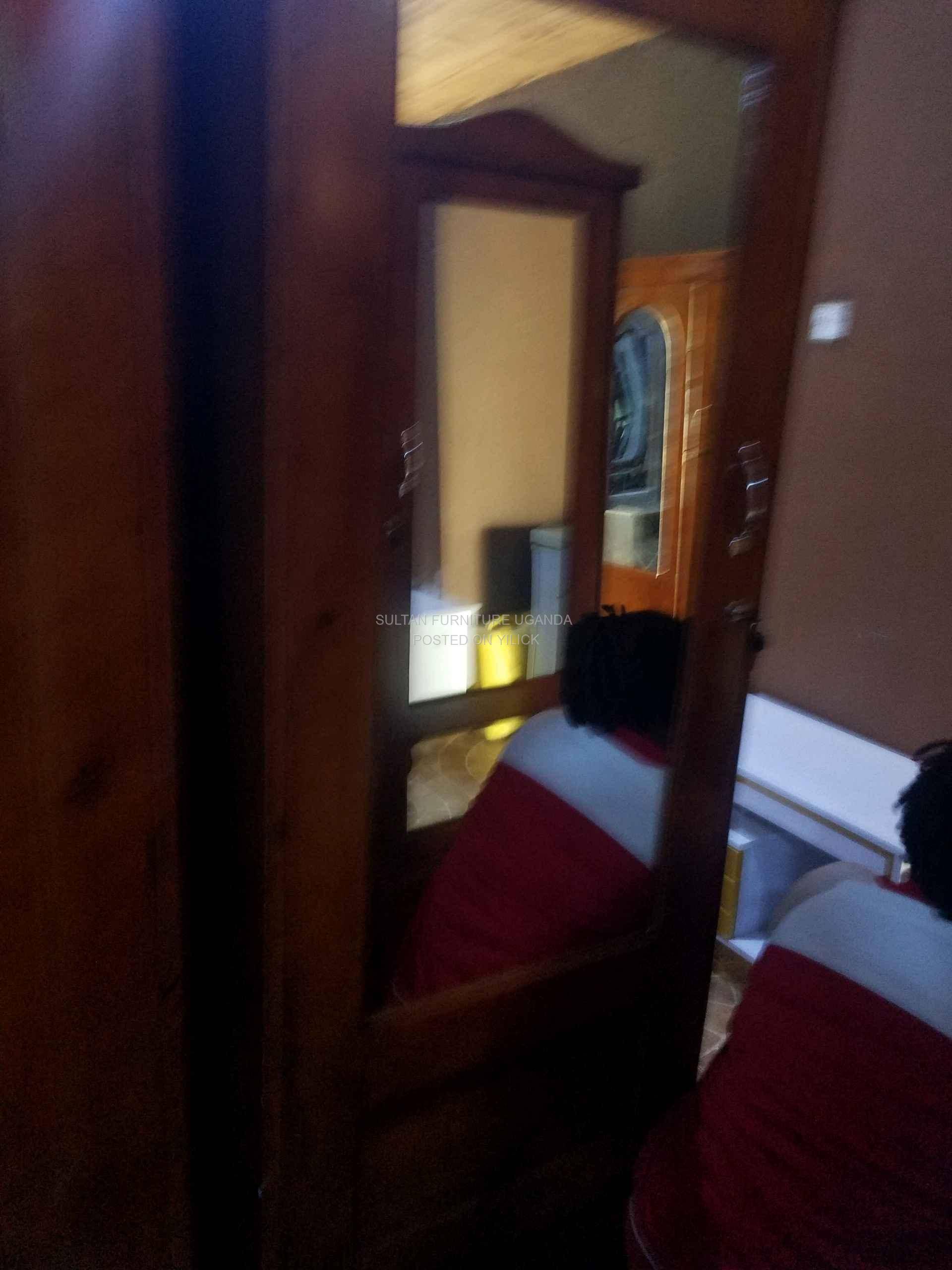 single wardrobe for sale in Kampala - Yilick