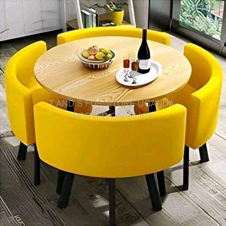 round tables with soft forms  for sale in Mukono - Yilick