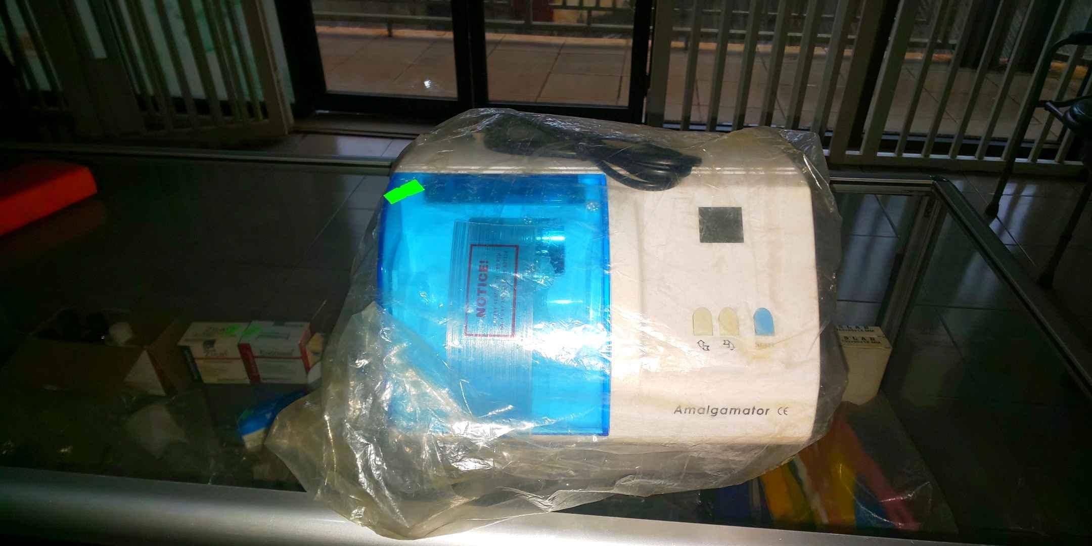 amalgamator for amalgamation in dentistry. for sale in Mbale - Yilick