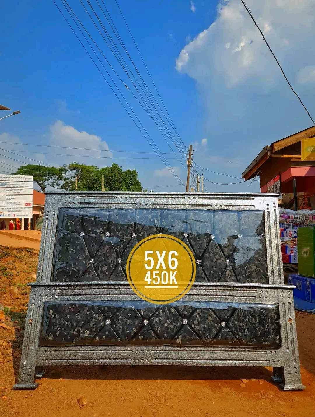 new bed 5/6 affordable  for sale in Kampala - Yilick