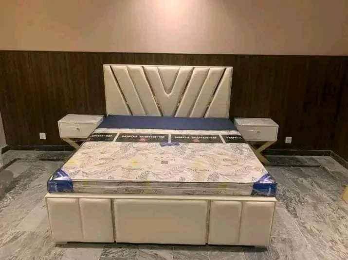 5/6 fabric bed in colour cream  for sale in Kampala - Yilick