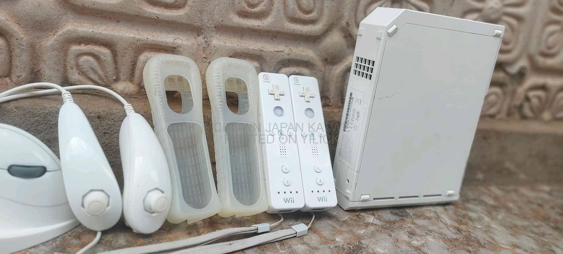 NINTENDO WII GAME CONSOLE  for sale in Kampala - Yilick