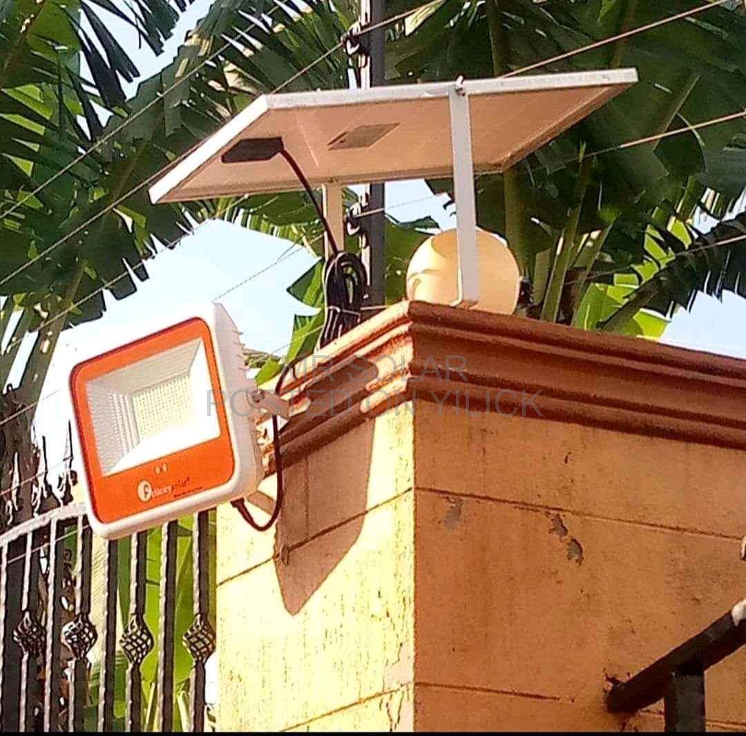 solar lights [100w] for sale in Kampala - Yilick