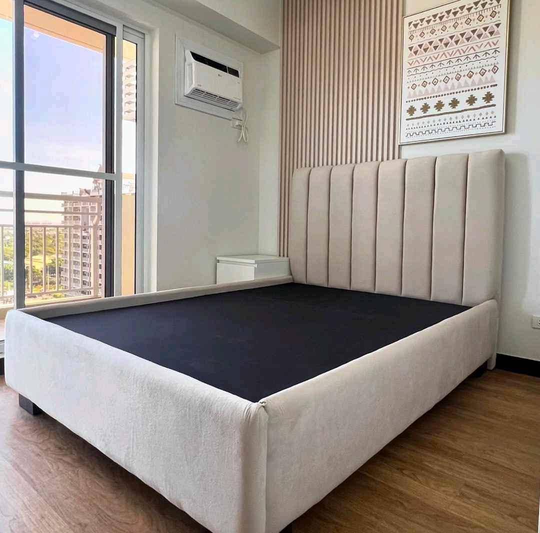 5 by 6 modern bed  for sale in Kampala - Yilick