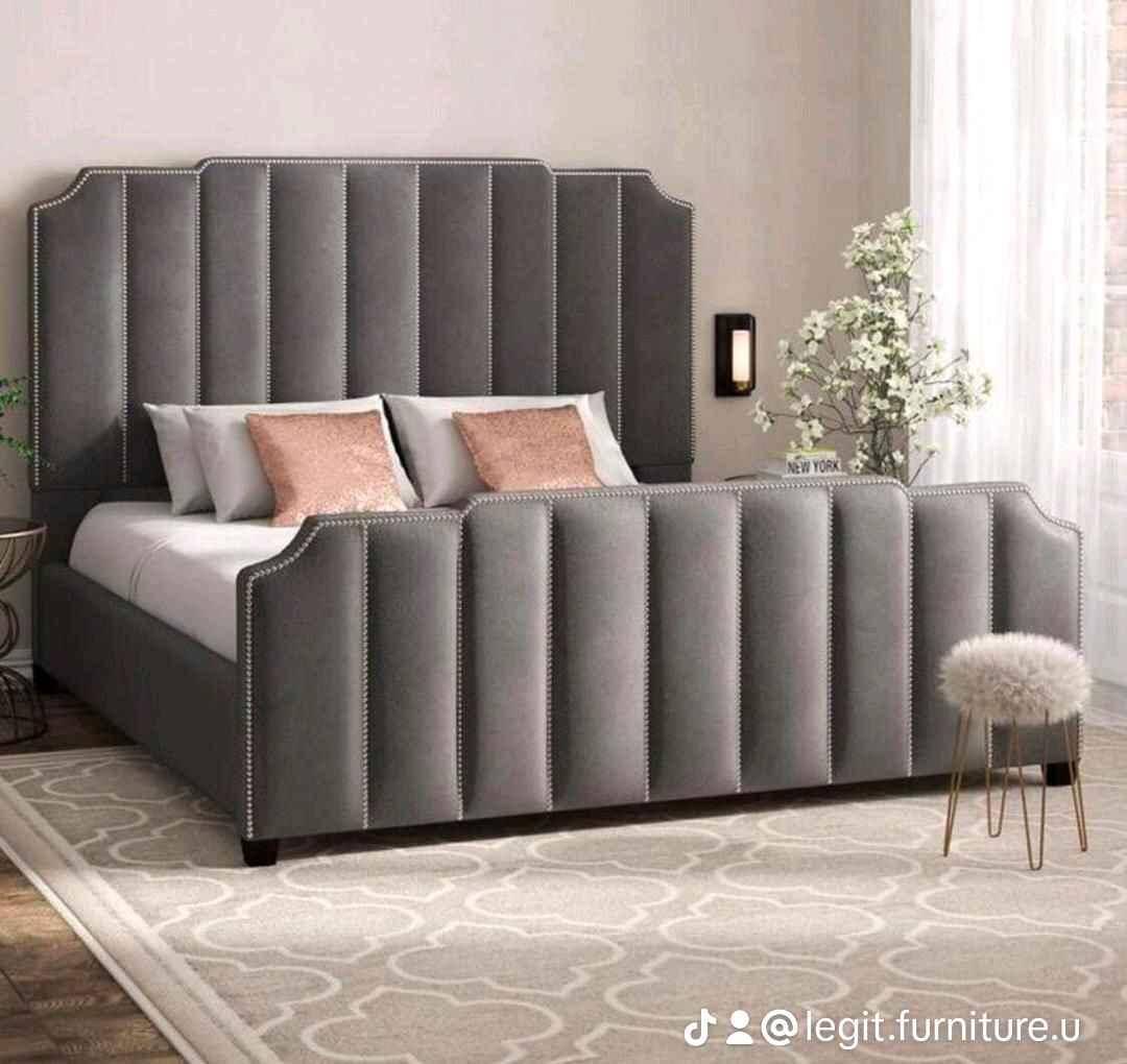 5 by 6 modern bed  for sale in Kampala - Yilick
