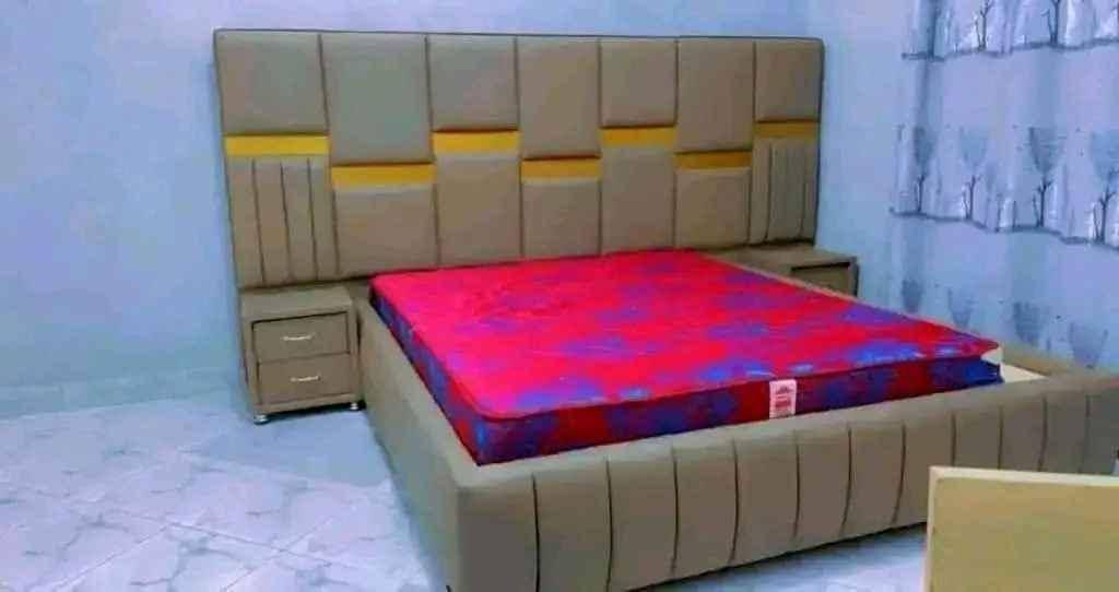 5 by 6 modern bed  for sale in Kampala - Yilick