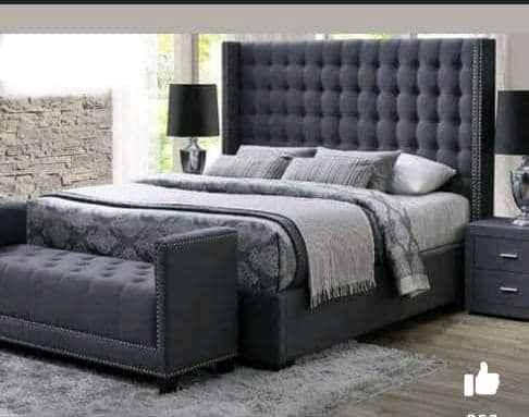 5 by 6 modern bed  for sale in Kampala - Yilick
