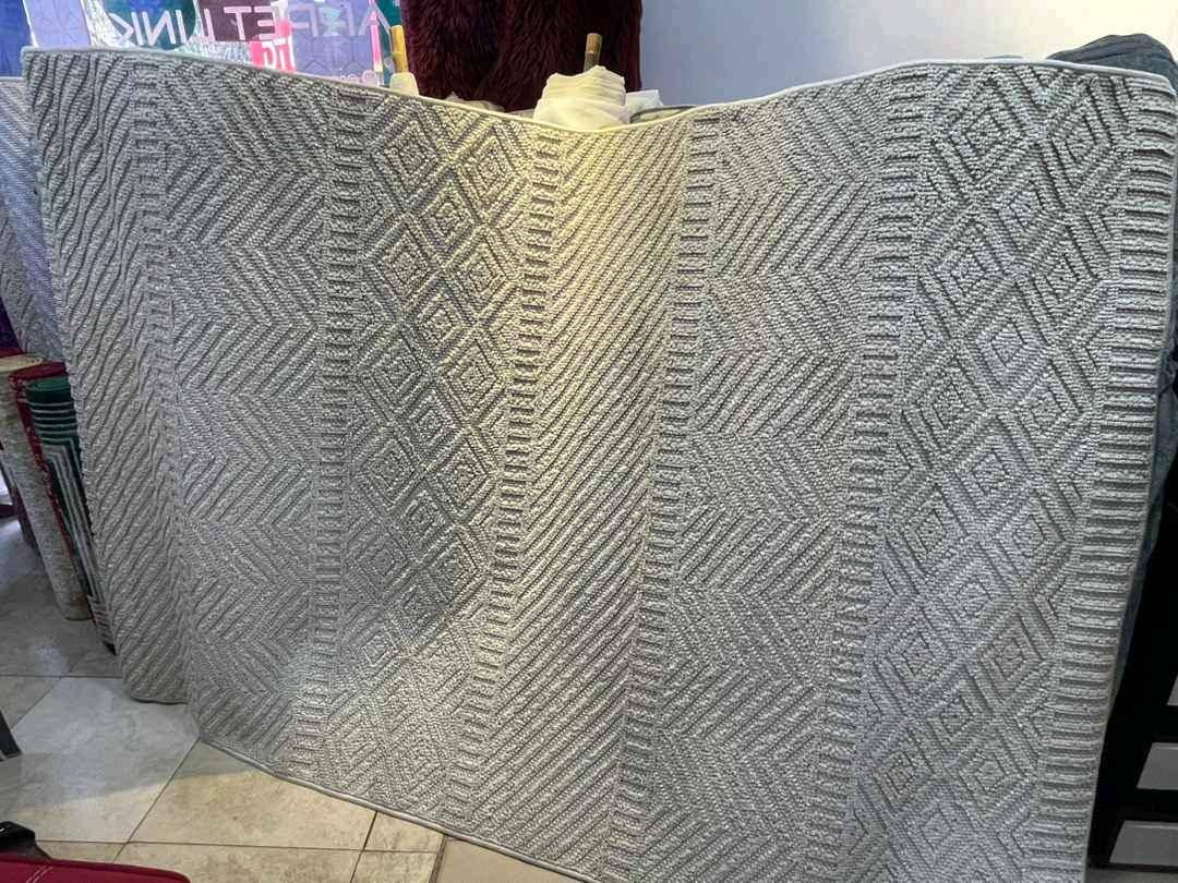 CENTER RUG 3X2 METERS CRAFT  for sale in Kampala - Yilick