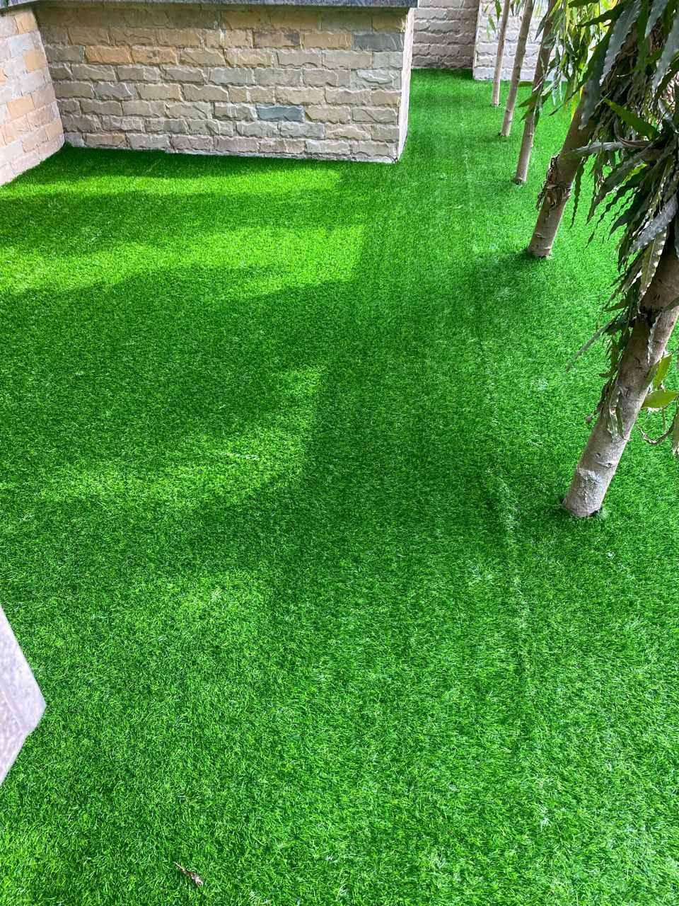 ARTIFICIAL TURF GRASS CARPETS 45000PER SQUARE METER  for sale in Kampala - Yilick