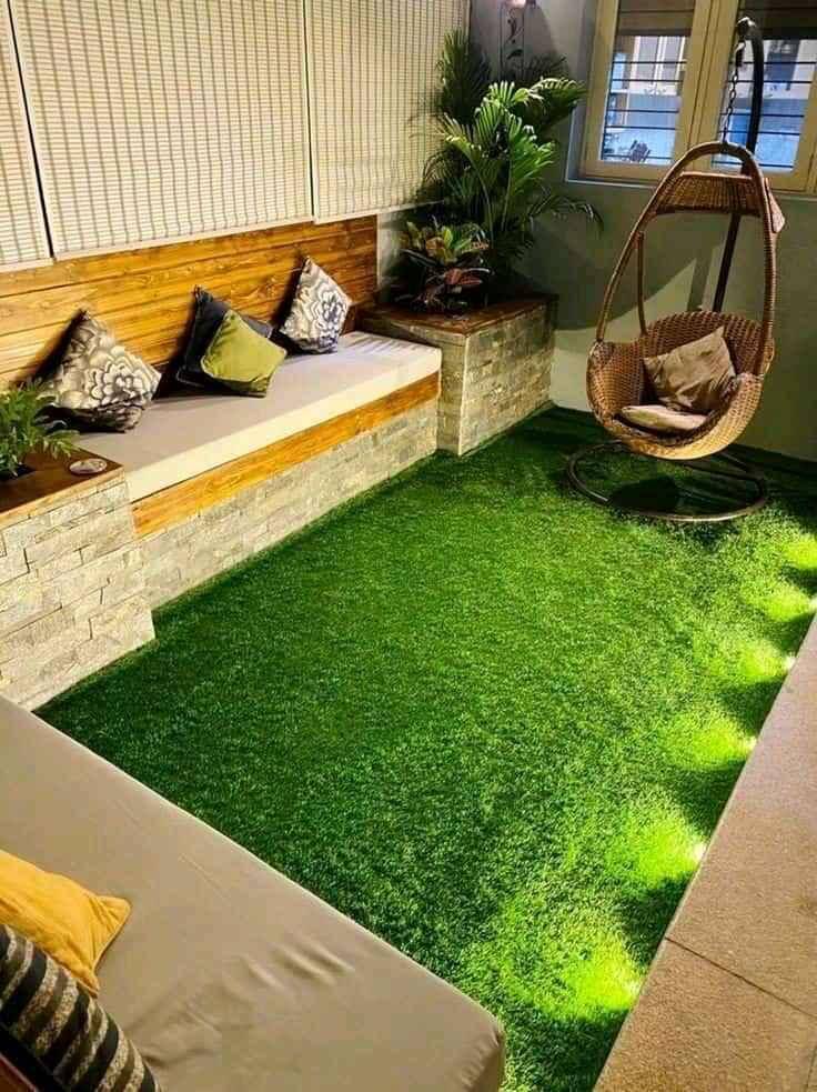 ARTIFICIAL TURF GRASS CARPETS 55000 PER SQUARE METER for sale in Kampala - Yilick