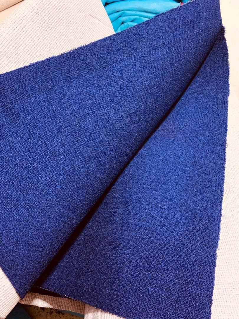 Wall to wall woolen carpets 35000 per square meter  for sale in Kampala - Yilick