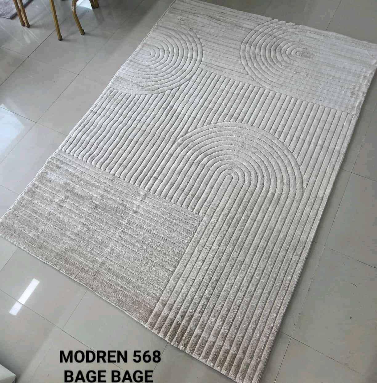 Center Rug Modern Bage 400k for sale in Kampala - Yilick