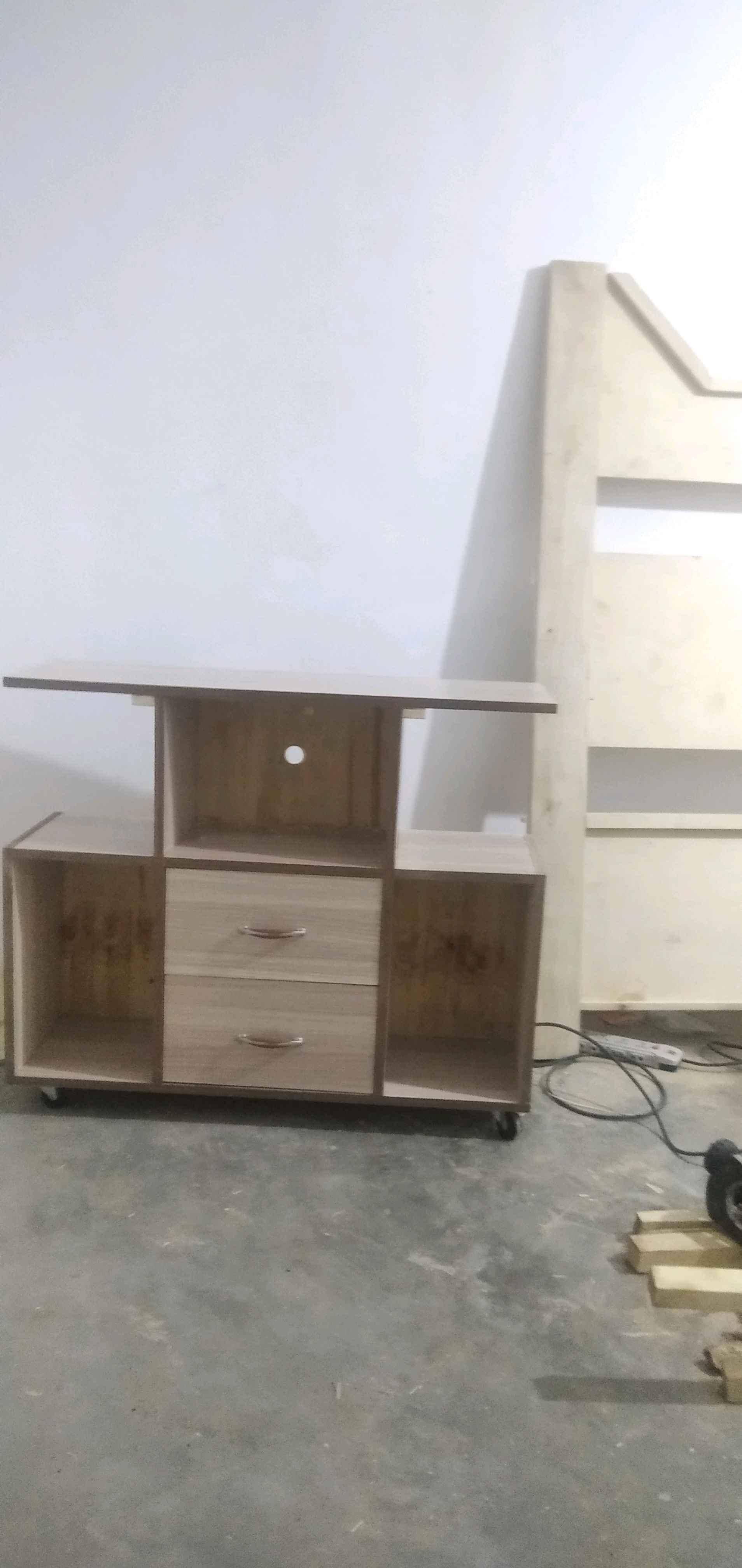 dressing mirror for sale in Kampala - Yilick