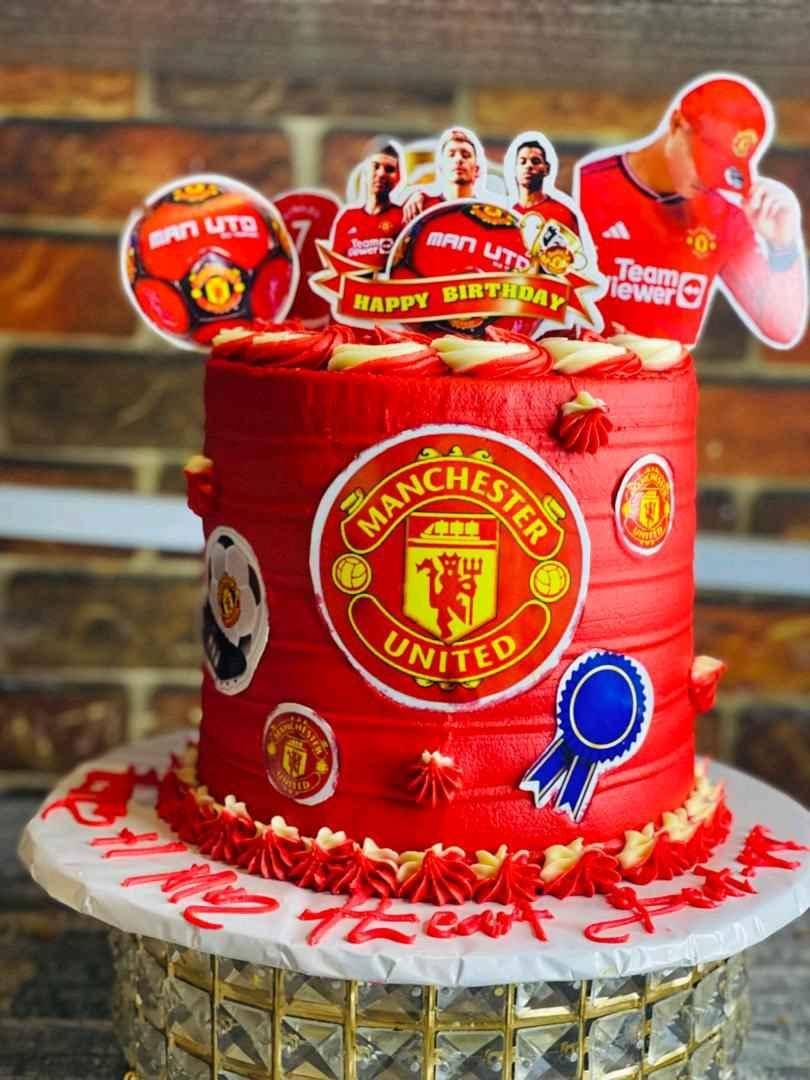 Butter cream theme cake for sale in Kampala - Yilick