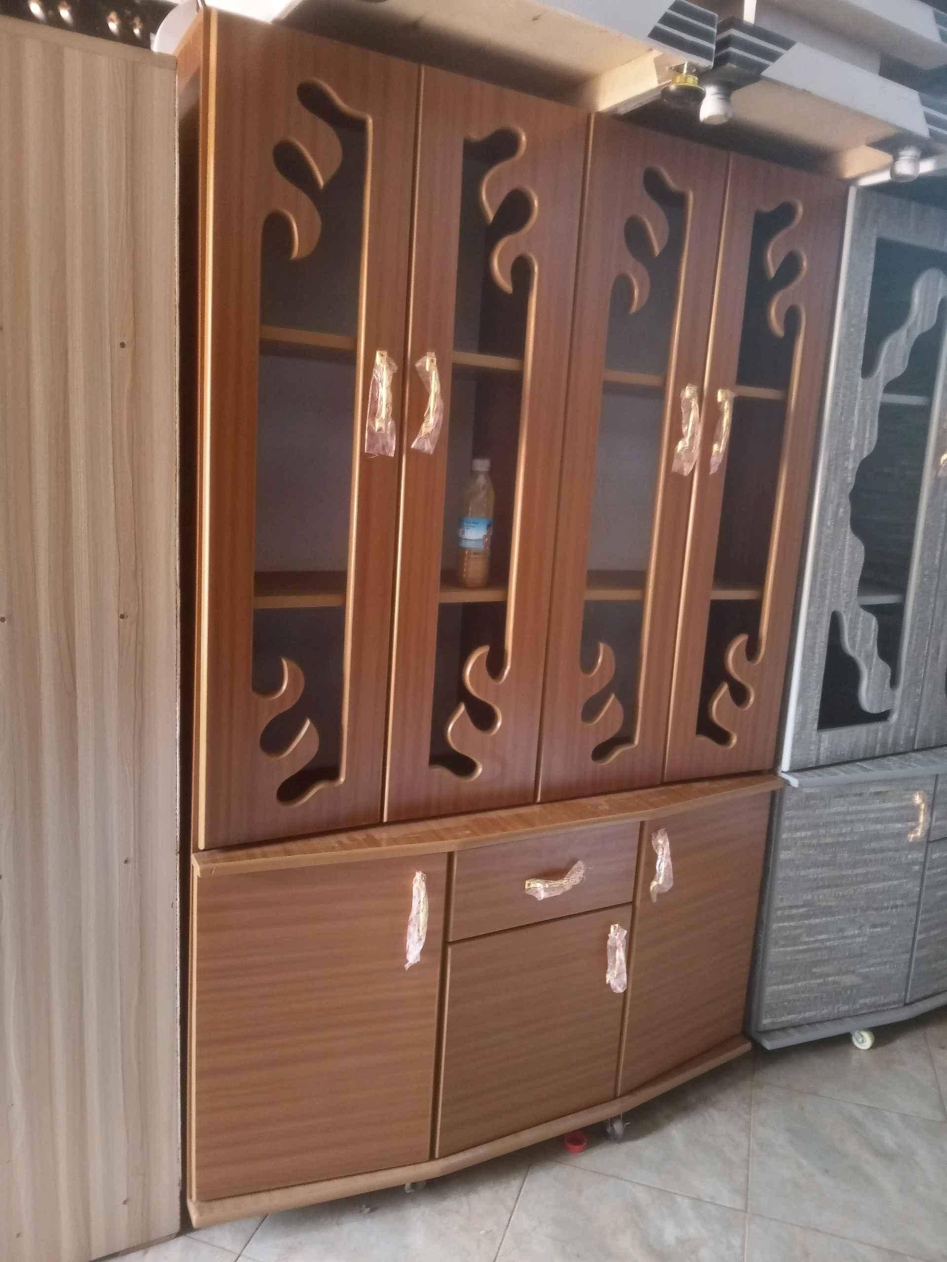 wardrobe/wardrobe/wardrobe Chelle color for sale in Kampala - Yilick