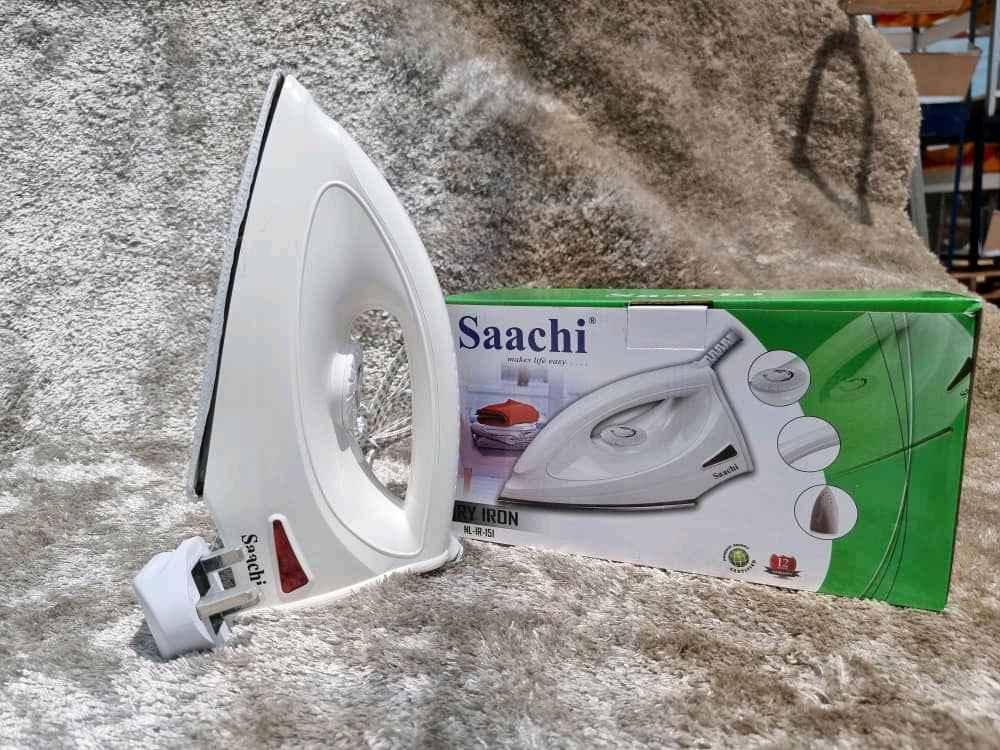 Saachi flat iron/ flat iron for sale in Kampala - Yilick