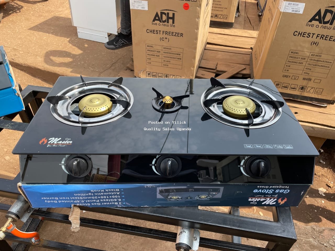 Tripple gas plate for sale in Kampala - Yilick