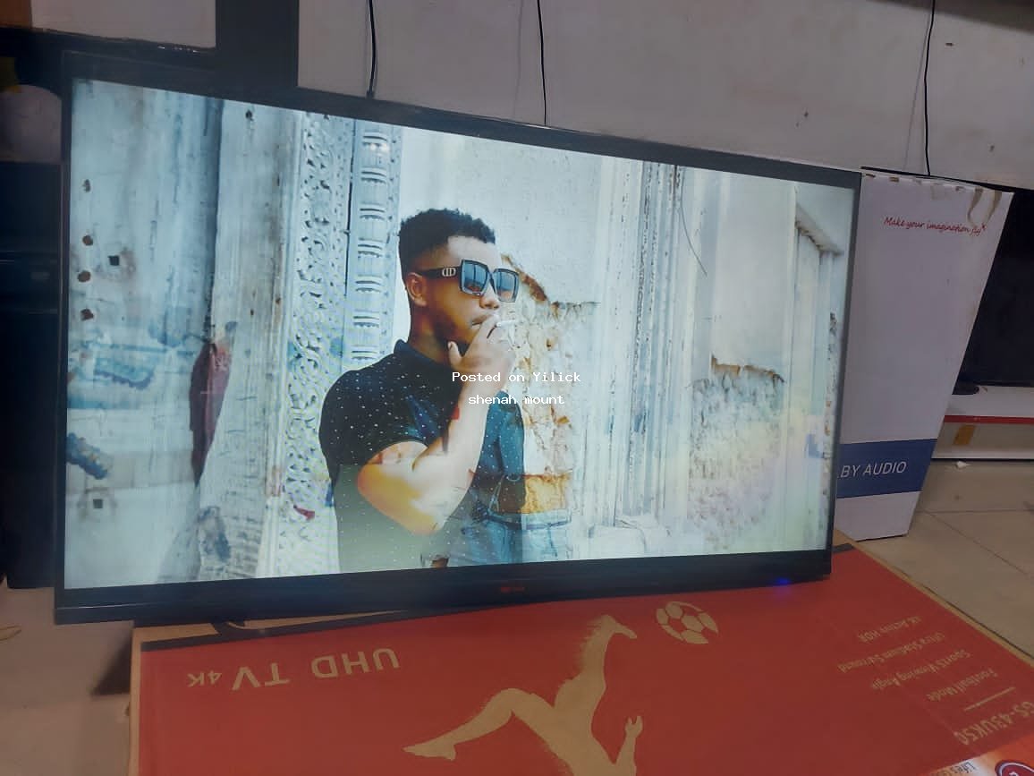 43inches lg flat screen tv for sale in Kampala - Yilick