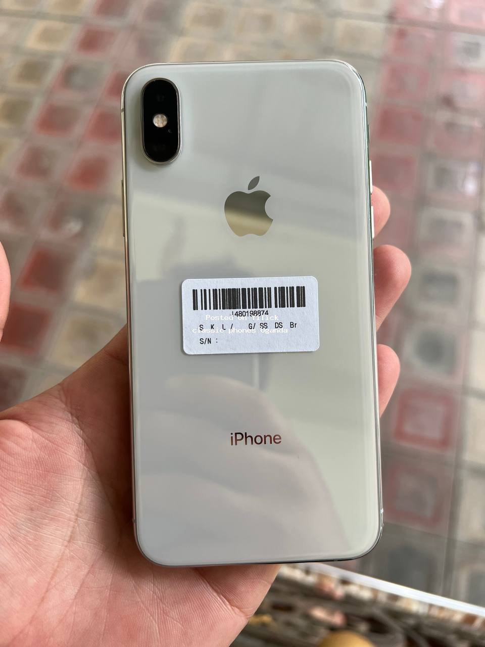 iphone X 64gb for sale in Kampala - Yilick
